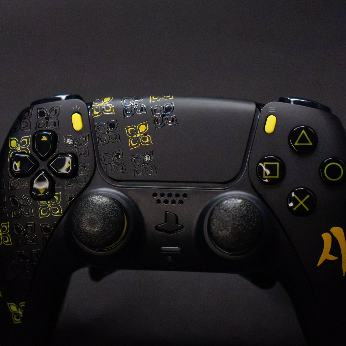 Manette PS5 à Palettes - EVO MW4 Black & Yellow